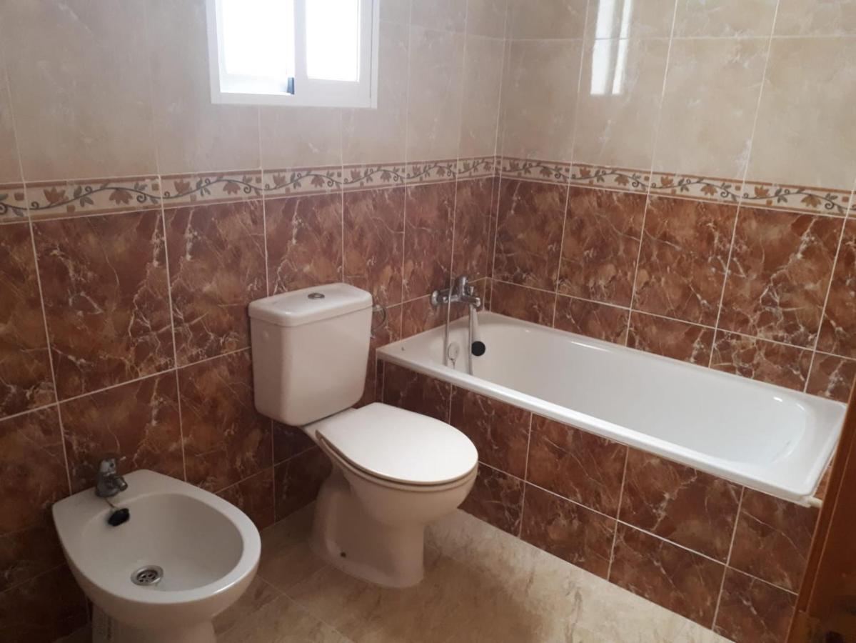 Apartamento 9 De Octubre Los Montesinos Dış mekan fotoğraf
