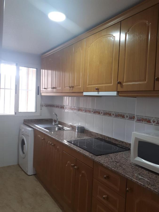 Apartamento 9 De Octubre Los Montesinos Dış mekan fotoğraf